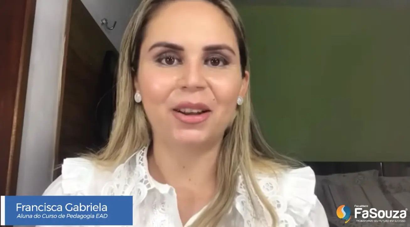 Foto de aluno da Licenciatura em Pedagogia da FaSouza